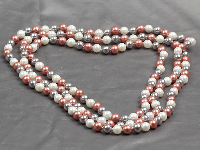 Lang stil 8mm Hvit Orange Pink og Gray Color Round Sea Shell Beaded halskjede