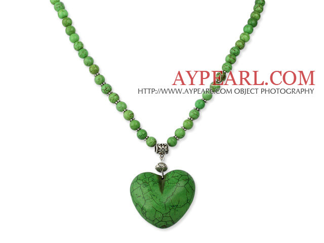 Classic Design Round Dyed Green Turquoise Necklace with Heart Shape Pendant