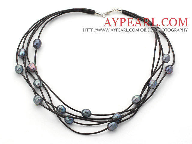 Multi Strands 10-11mm Svart Freshwater Pearl Leather Halskjede med svart skinn