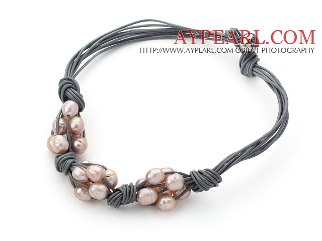 Multi Strands 10-11mm Natural Violet Freshwater Pearl Woven Leather Halskjede med Gray Leather