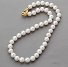 Classic Design 10-11mm Round White Freshwater Pearl Beaded Knotted Necklace with Gold Plated Clasp