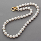 Merveilleux autour d'un grade 9-10mm blanc perle d'eau douce collier perlé noué avec fermoir plaqué or