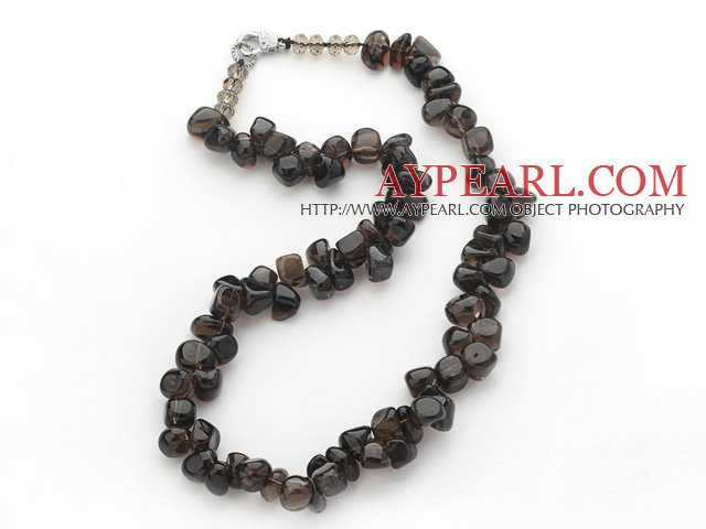 Brun foncé irrégulière série Shape a foré naturelle quartz fumé et Brown Collier Cristal