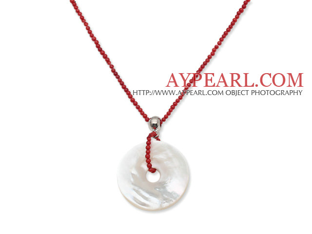 New Design 2mm Round Red Coral Necklace with Donut Shape White Shell Pendant