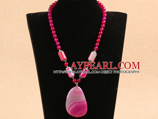 Christmas Style Rose Red Agate Pendant Necklace