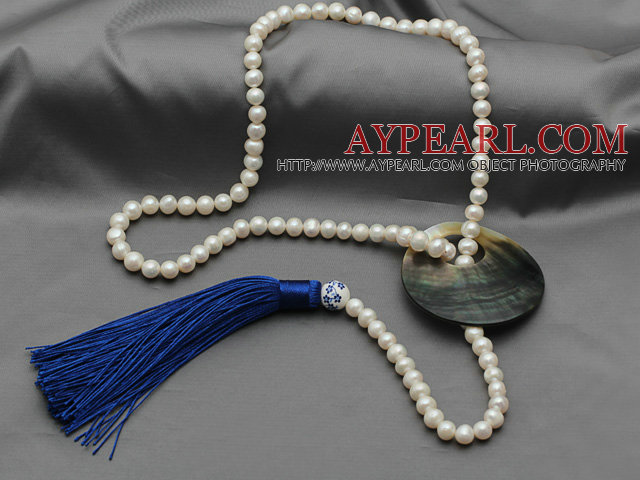 Мода Стиль 8-9мм белый жемчуг пресноводных кисточкой ожерелье с Биг Шелл Donut и синей кистью