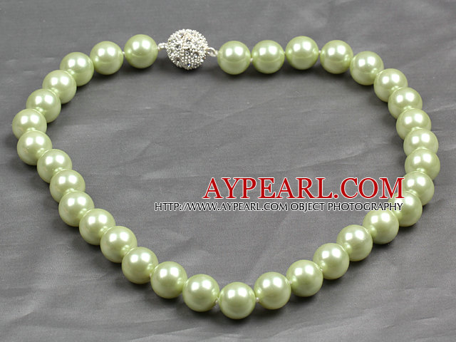 Fashion Single Strand 12Mm Green Round Seashell Beads Necklace With Rhinestone Magnetic Clasp