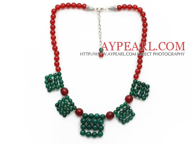 2013 Conception de Noël Agate verte et cornaline Collier avec chaîne extensible