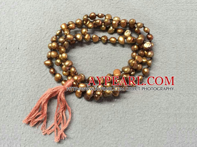 La pomme de terre pourpre arrivée de nouveaux Brun naturel collier de perles WithTassel (peut également être Bracelet)