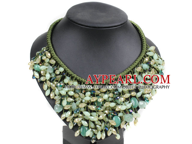 Fashion 9- 9.5mm A Grade Weiß Süßwasser-Zuchtperlen Perlen Halskette mit Strass -Blumen-Anhänger