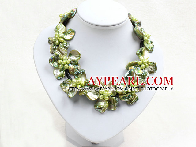 Σύνδεση της μόδας Σύνδεσμος Round And Iregular Red Coral λουλούδι Beaded κολιέ Κόμμα