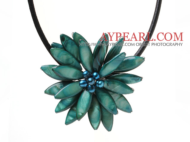 Classic Natural Bluish Green Series Freshwater Pearl Shell Flower Party Necklace With Black Leather