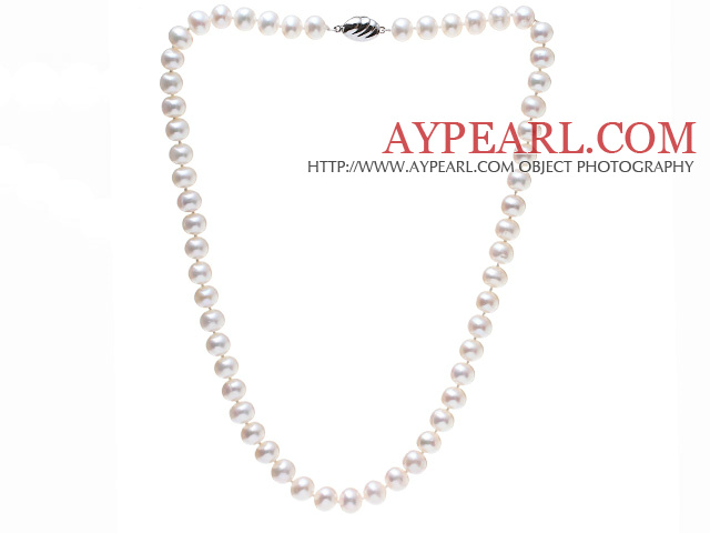 Mote A Grade 8 - 9mm Natural White Ferskvann Pearl Beaded Necklace ( No Box)
