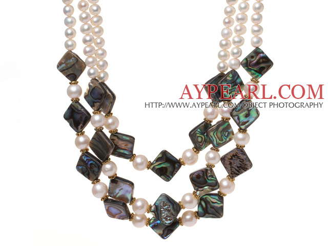 Fantastisk Multi Strands Natural White Ferskvann Pearl og Rhombus Shape Abalone Shell halskjede