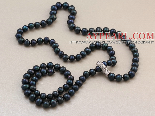 Mode lång stil 8 - 9mm sötvattenspärla pärlor Natural Black Strass halsband med magnetlås