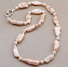 Vackra Single Strand Natural Pink Blister Pearl Knutna Halsband med Lås Charming