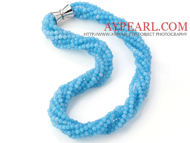 Trevlig Multi Twisted Strands 4mm mångfacetterad runda blå Jade pärlor halsband med magnetlås