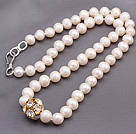 Fashion Single Strand Natural White Freshwater Pearl Beaded Necklace With Gold Rhinestone Charm