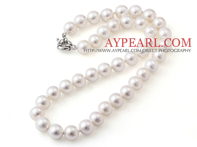 Popular 10mm Round White Seashell Beads Hand-Knotted Strand Necklace With Moonight Clasp