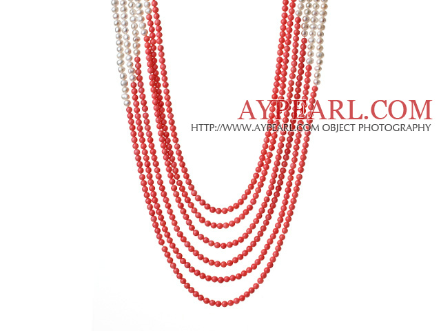 Grasiøs Multi Layer Round Coral perler og White Pearl Partiet Necklace 