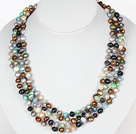 Multi Strands Multi Color Freshwater Pearl Necklace med magnetisk lås