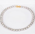 10-11mm Natural Round Gray Freshwater Pearl Beaded halskjede for kvinner