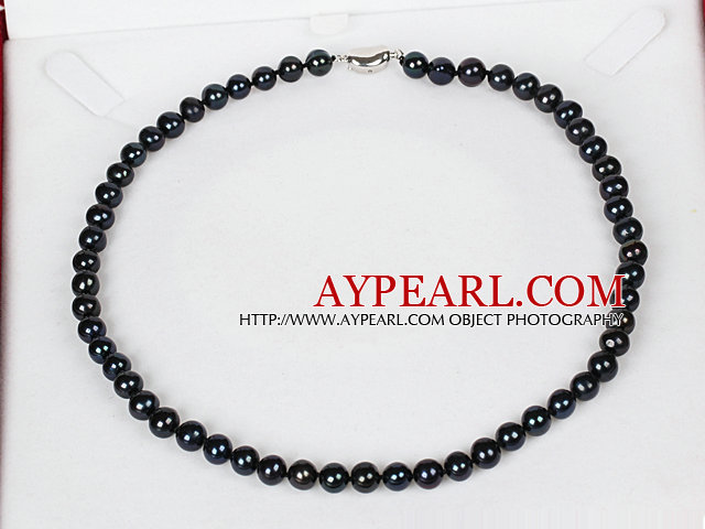 7-8mm Natural Round Svart Freshwater Pearl perler halskjede for kvinner