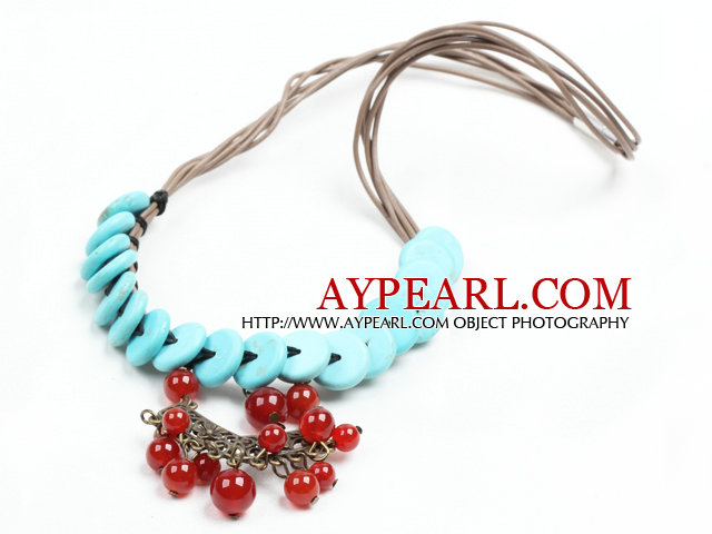 Chic Style Flat rund turkos ljuskrona Shape Red Agate pärlor hängande halsband med brunt läder