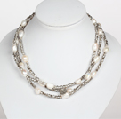 Hvit Baroque Pearl og Gray Crystal Long stil halskjede