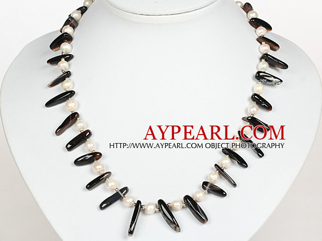 White Pearl and Black Agate Necklace with Lobster Clasp