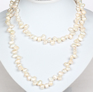 Oregelbunden form Natural White Freshwater Pearl Long Style Halsband