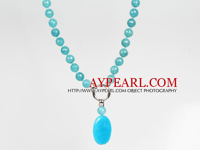 Sponge Kyanite et collier pendentif Ore Bleu