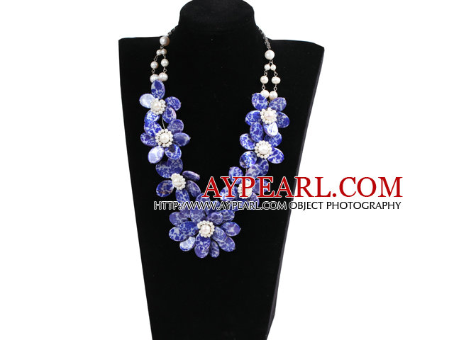 Marvelous Beautiful Natural White Pearl Blue Shell Flower Statement Party Necklace