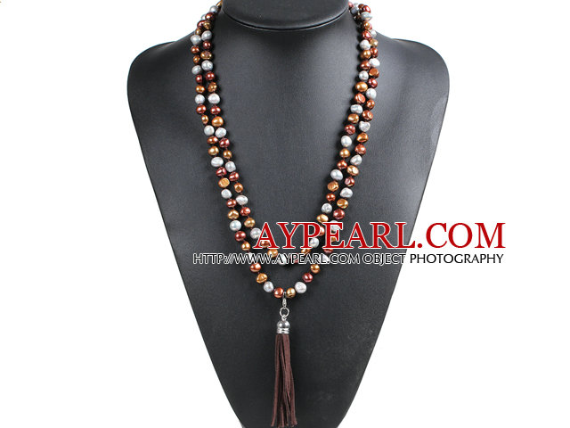 Мода Горячие Продажа картофеля Форма Природные Серый & Deep Brown Pearl длинное ожерелье с кожаной кисточкой Замша (кисточкой могут быть удалены)
