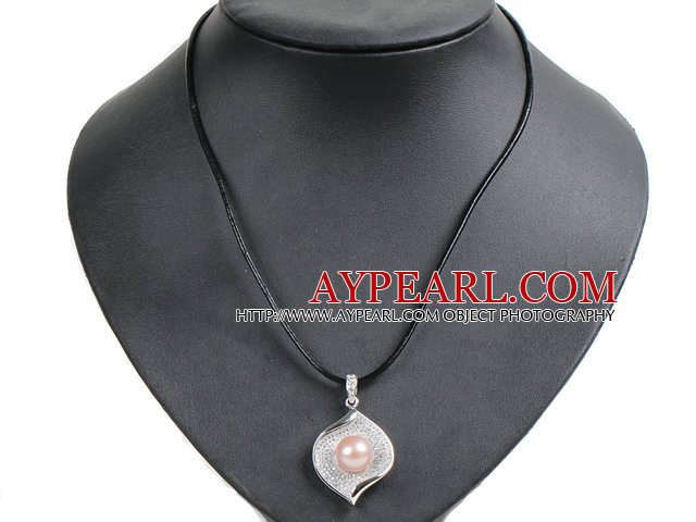 Simple Elegant Natural Big Purple Freshwater Pearl Alloyed Leaf Pendant Leather Necklace