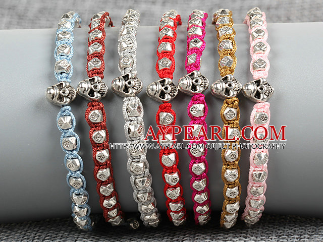 PCS 7 Trendy Nickel allié gratuit Multi Color Skull Head Charm fil tricoté à la main Bracelet (couleur aléatoire)