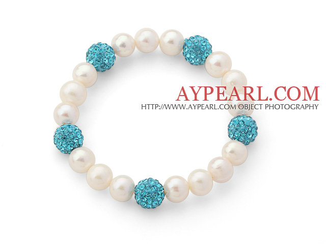 Une année blanche ronde perles d'eau douce et le lac Bleu Couleur boule de Rhinestone stretch perlée Bracelet