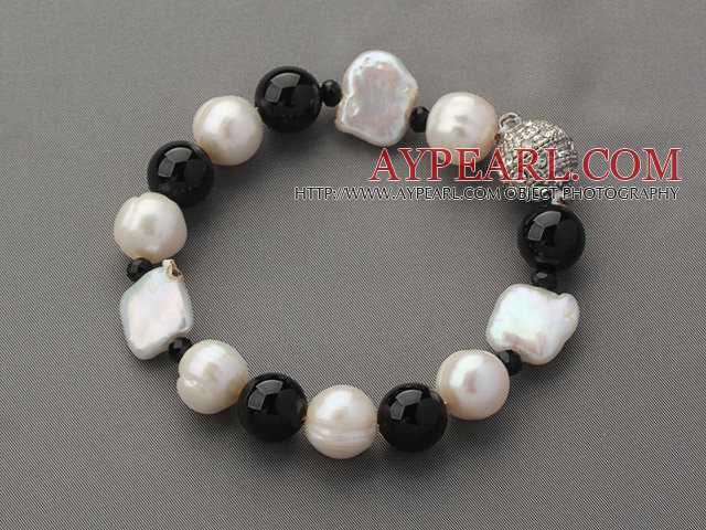 Design clasic alb Renașterii Pearl și negru Agate margele brățară