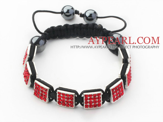 Forme carrée rouge Feuille de strass de couleur et d'hématite et de fil noir tissé Bracelet avec cordon de serrage réglable
