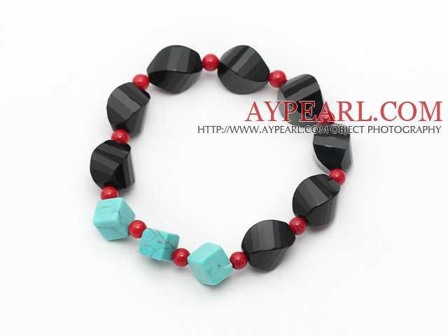 Assortert Uregelmessig Shape Sort Agate og Red Coral og Turquose Stretch Bracelet