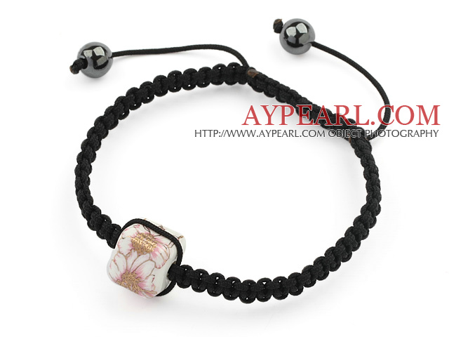 Conception simple de forme carrée en porcelaine rose et blanche et perles d'hématite de bracelet avec cordon de serrage réglable