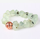 Fashion Insidens Angle Prehnite Bangle armbånd med Golden Ball