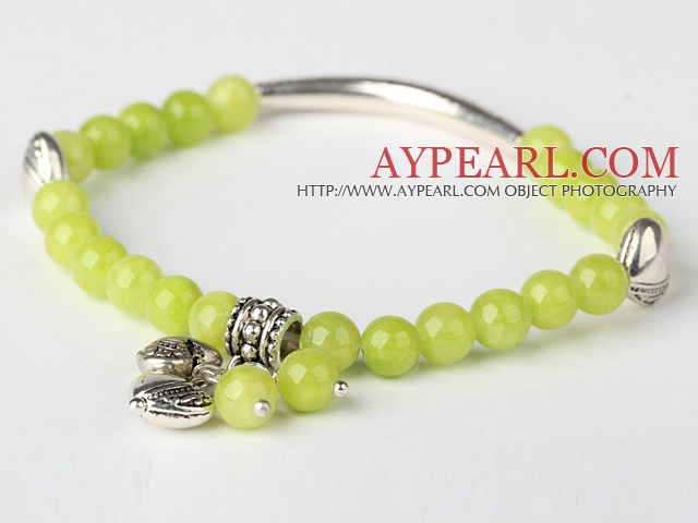 Belle ronde jaune Olive Jade et le Tibet Argent Tube Coeur perlé Bracelet à breloques