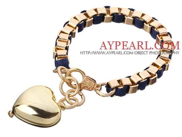 Fashion Simple Style Golden Link Bracelet With Lobster Clasp And Heart Charm
