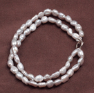 Elegantti Double Layer Natural harmaa makeanveden Baroque Pearl rannerengas