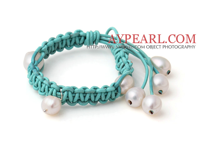 Nouveaux Belle Single Strand perles d'eau douce bracelet en cuir bleu tricoté à la main