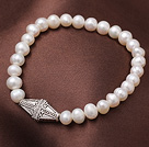 6-7mm naturlig ferskvann Pearl Elastisk armbånd med Rhombus Shape Charm 