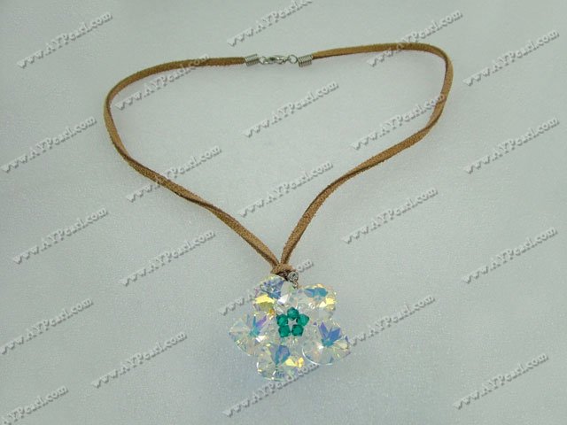 collier en cristal autrichien