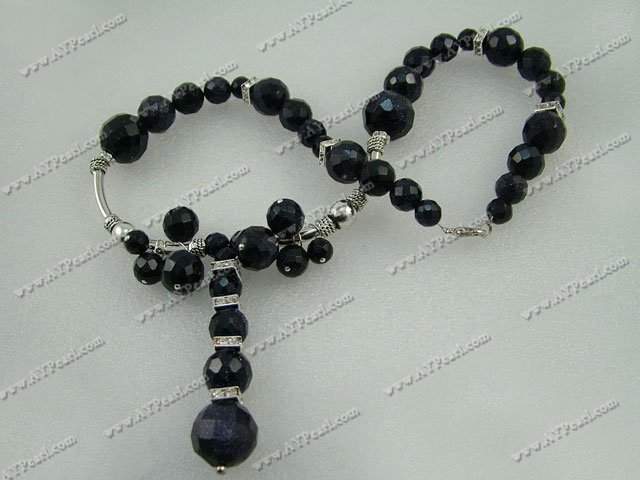 blue sandstone necklace