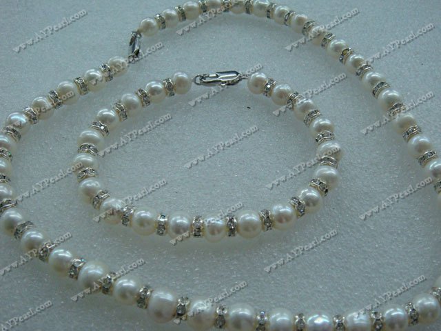 pearl Rhinestone set